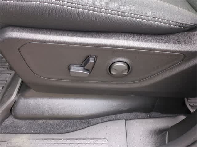 Thumbnail: 2026 RAM 1500 - 18