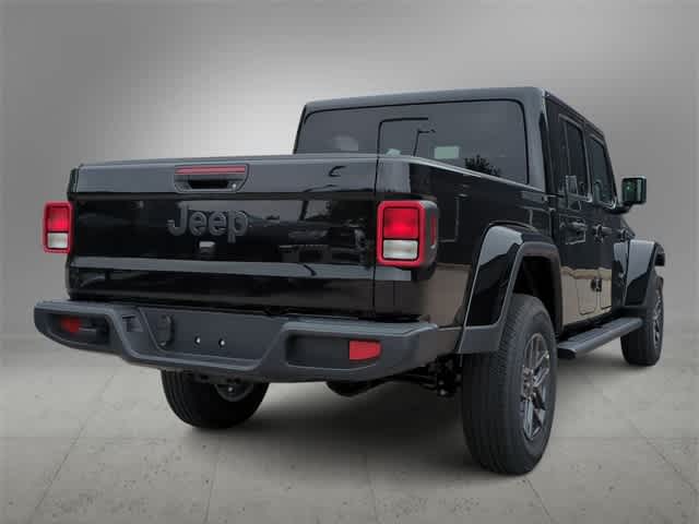 Thumbnail: 2025 Jeep Gladiator - 8