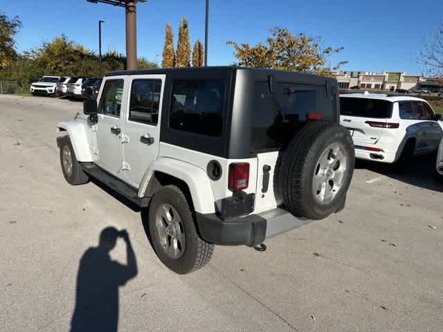 Thumbnail: 2015 Jeep Wrangler - 15