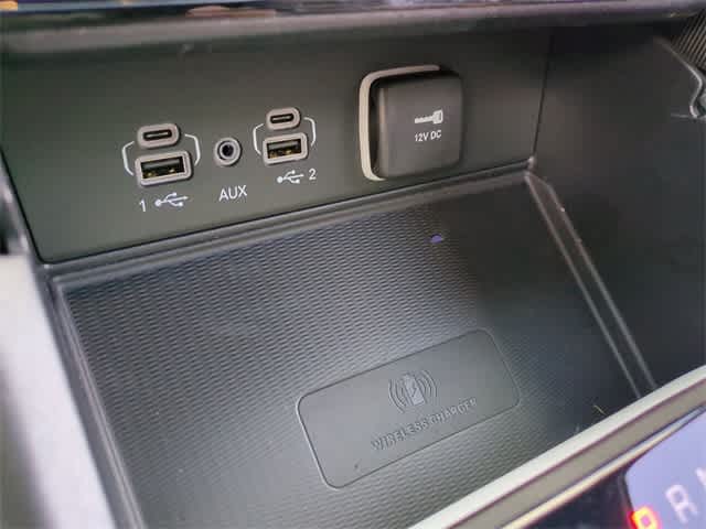 Thumbnail: 2025 Jeep Grand Cherokee L - 33