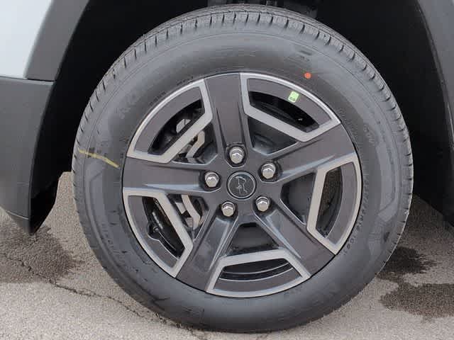 Thumbnail: 2026 Jeep Cherokee - 14