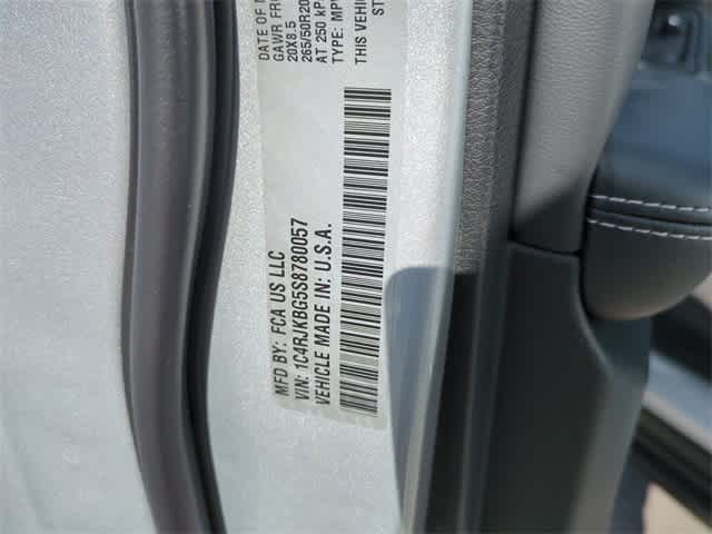 Thumbnail: 2025 Jeep Grand Cherokee L - 38