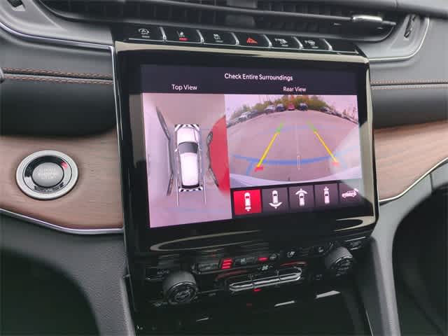 Thumbnail: 2025 Jeep Grand Cherokee - 31