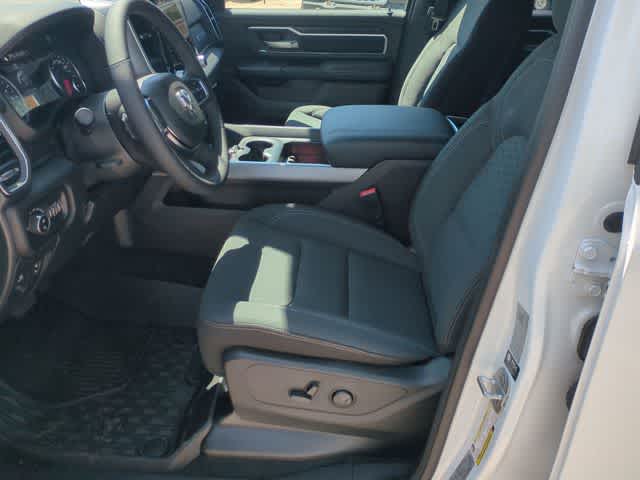 Thumbnail: 2026 RAM 1500 - 17