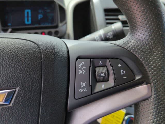 Thumbnail: 2014 Chevrolet Sonic - 24