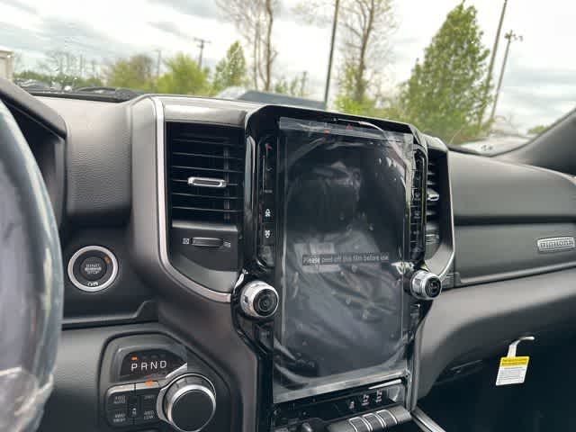 Thumbnail: 2026 RAM 1500 - 3