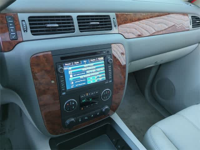 Thumbnail: 2008 Chevrolet Tahoe - 28