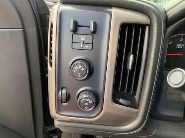 2015 GMC Sierra 1500 Denali 12