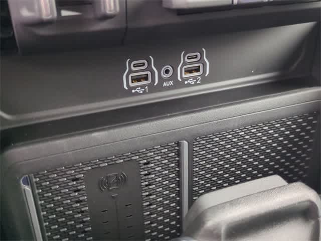 Thumbnail: 2026 RAM 1500 - 33