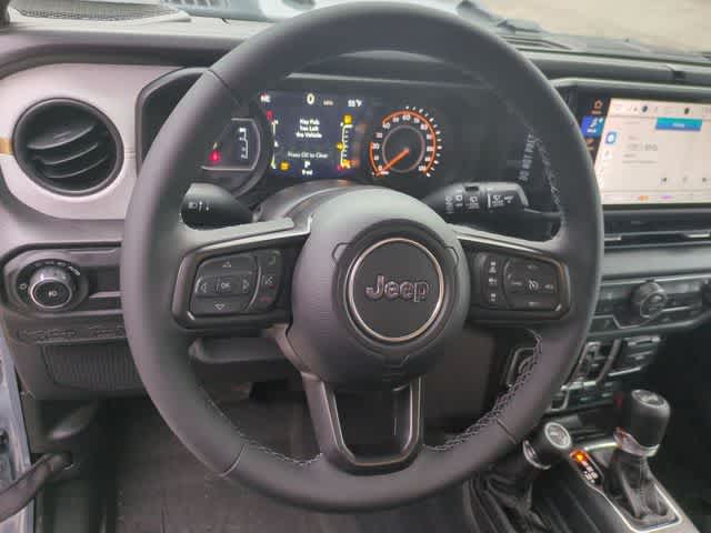 Thumbnail: 2026 Jeep Wrangler - 23