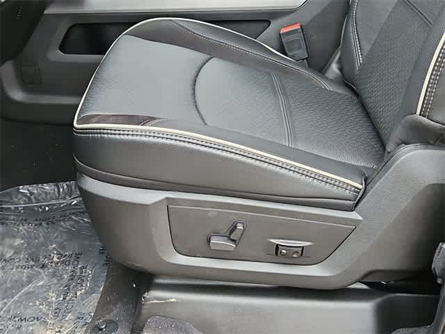 Thumbnail: 2024 RAM 2500 - 18