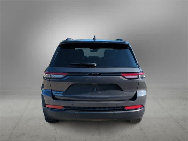 Thumbnail: 2025 Jeep Grand Cherokee - 7