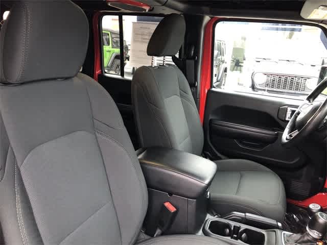 Thumbnail: 2020 Jeep Wrangler - 31