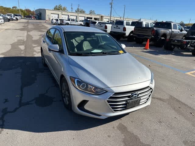 Thumbnail: 2017 Hyundai Elantra - 22