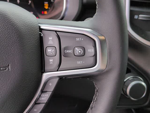 Thumbnail: 2026 RAM 1500 - 25