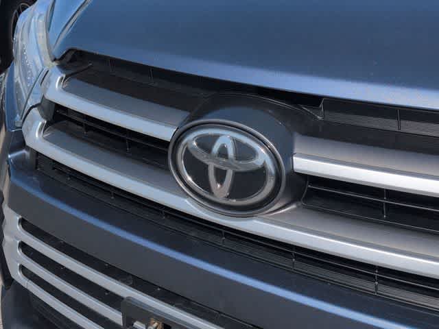 Thumbnail: 2019 Toyota Highlander - 12