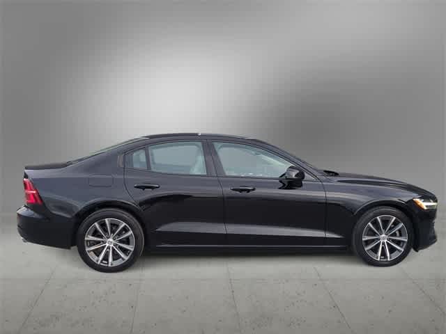 Thumbnail: 2021 Volvo S60 - 9