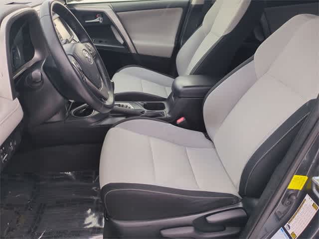 Thumbnail: 2017 Toyota RAV4 - 17