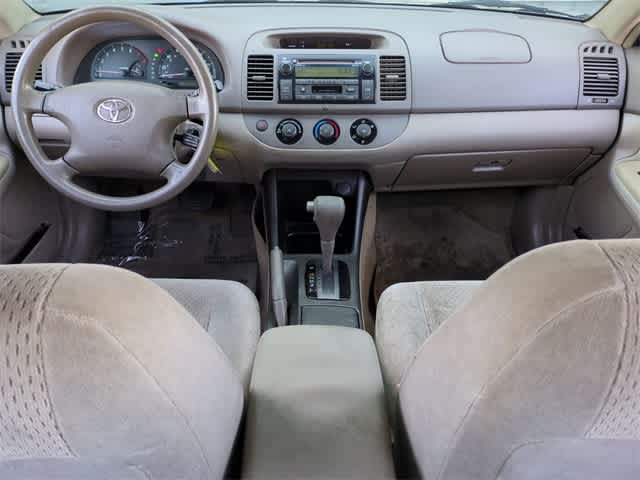 Thumbnail: 2002 Toyota Camry - 16
