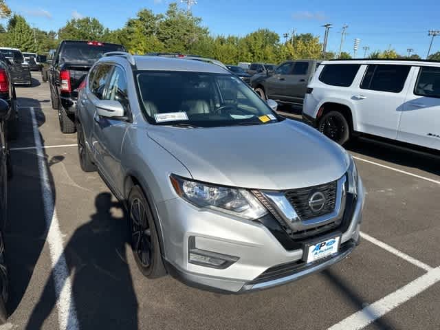Thumbnail: 2019 Nissan Rogue - 16