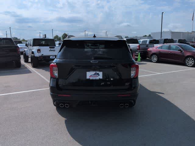 Thumbnail: 2021 Ford Explorer - 7