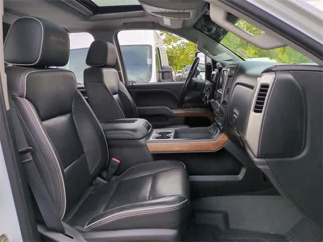 Thumbnail: 2019 Chevrolet Silverado 3500 - 23