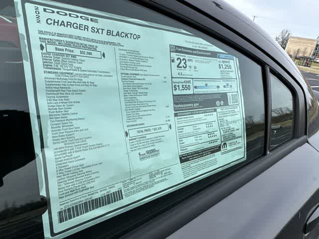 Thumbnail: 2022 Dodge Charger - 31