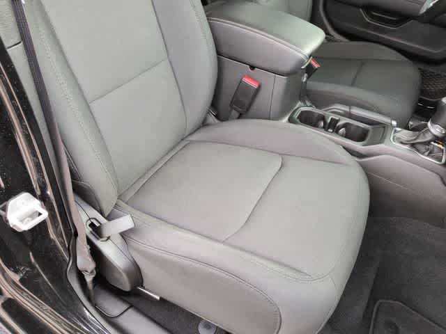 Thumbnail: 2022 Jeep Wrangler - 21