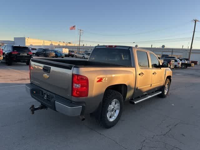 Thumbnail: 2013 Chevrolet Silverado 1500 - 16