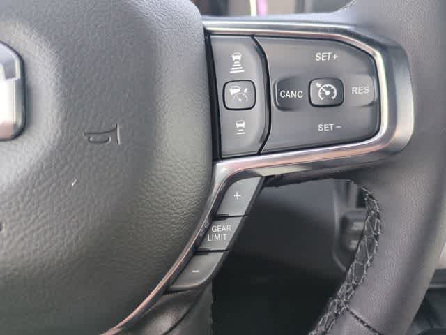 Thumbnail: 2026 RAM 1500 - 26