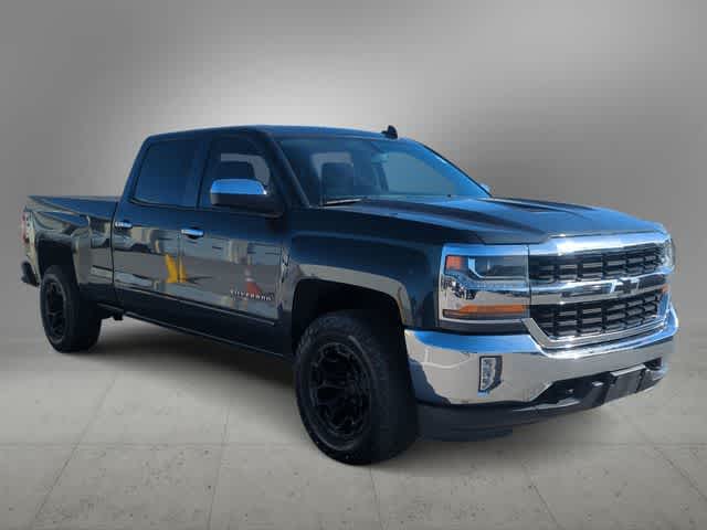 Thumbnail: 2018 Chevrolet Silverado 1500 - 2