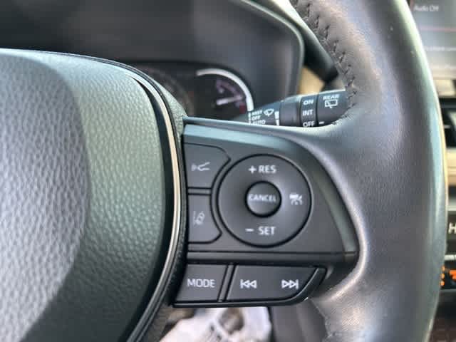 Thumbnail: 2019 Toyota RAV4 - 20