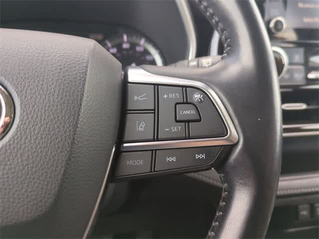 Thumbnail: 2020 Toyota Highlander - 26