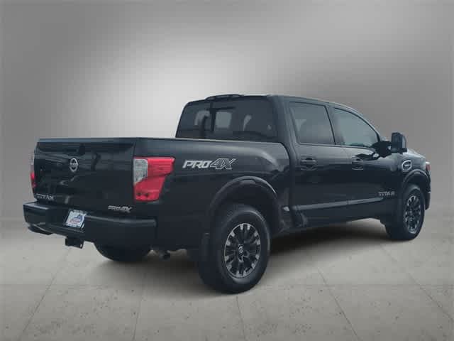 Thumbnail: 2017 Nissan Titan - 8