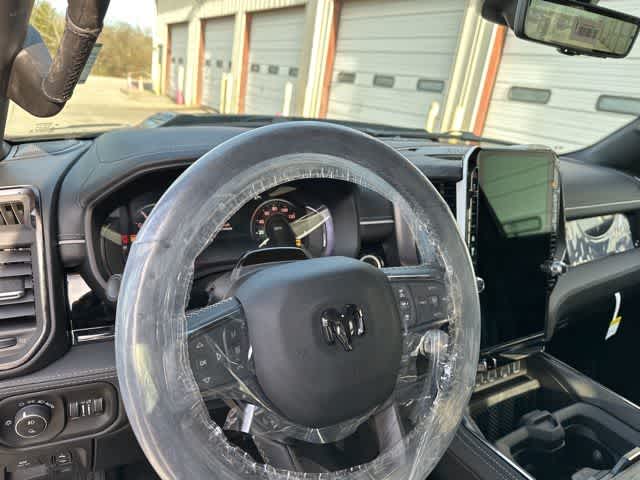 Thumbnail: 2026 RAM 1500 - 3