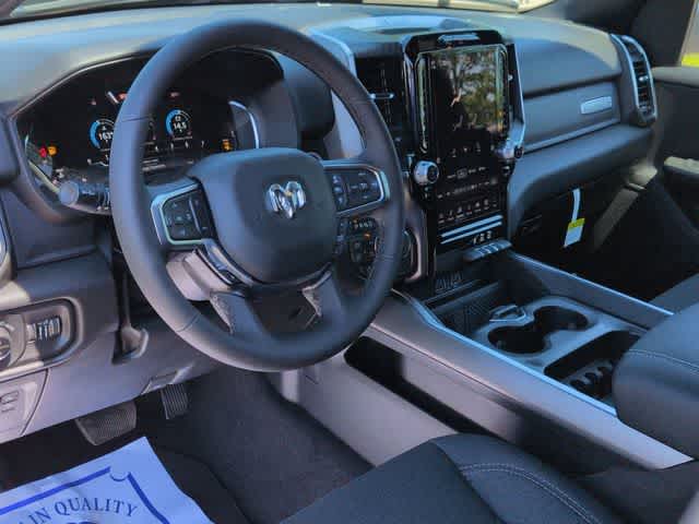 Thumbnail: 2026 RAM 1500 - 10