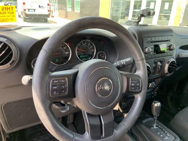 Thumbnail: 2016 Jeep Wrangler - 5