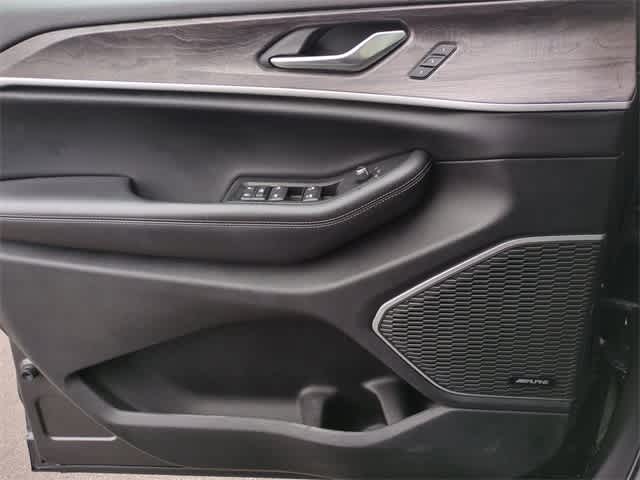 Thumbnail: 2022 Jeep Grand Cherokee L - 31