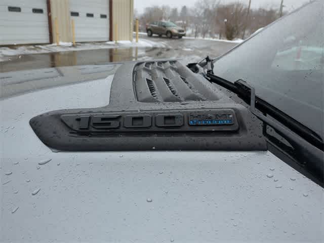 Thumbnail: 2021 RAM 1500 - 13