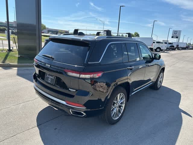 Thumbnail: 2022 Jeep Grand Cherokee - 25