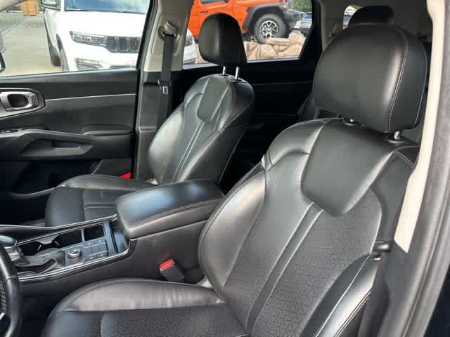 Thumbnail: 2021 Kia Sorento - 3