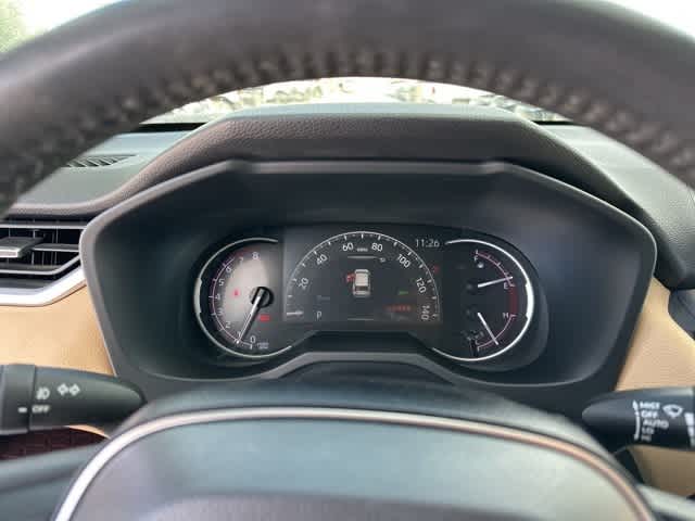 Thumbnail: 2019 Toyota RAV4 - 9