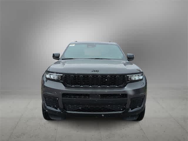 Thumbnail: 2025 Jeep Grand Cherokee L - 3