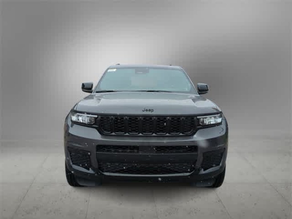 New 2025 Jeep Grand Cherokee L Laredo SUV