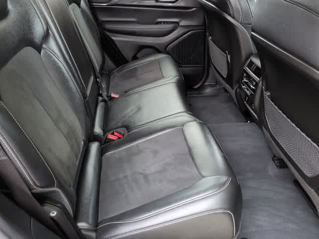 Thumbnail: 2023 Jeep Grand Cherokee - 19
