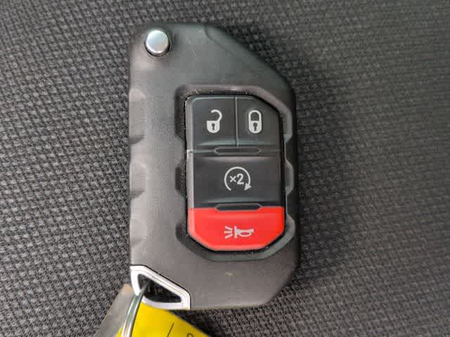 Thumbnail: 2022 Jeep Wrangler - 35