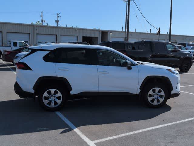 Thumbnail: 2023 Toyota RAV4 - 9