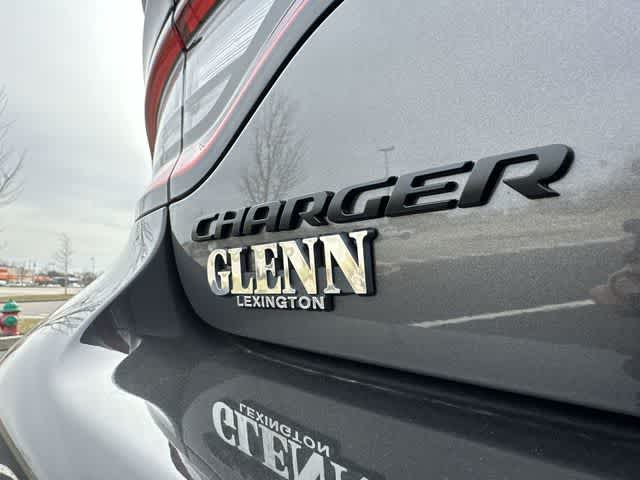 Thumbnail: 2022 Dodge Charger - 11