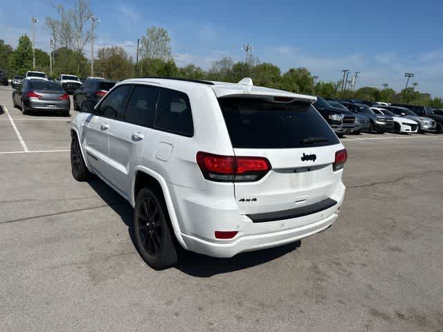 Thumbnail: 2018 Jeep Grand Cherokee - 18