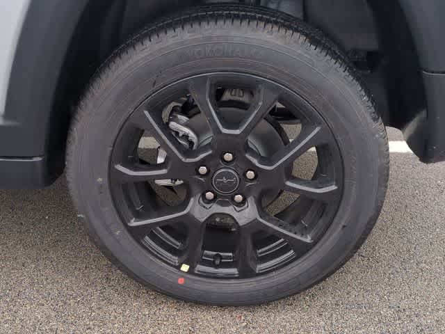 Thumbnail: 2026 Jeep Compass - 13